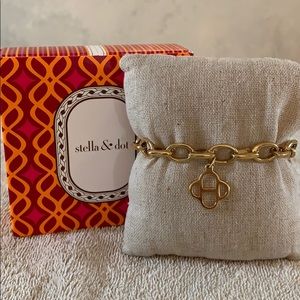 Stella & Dot